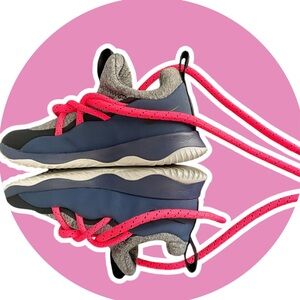 Nike Sneakers Sz 6 Like new- worn once
